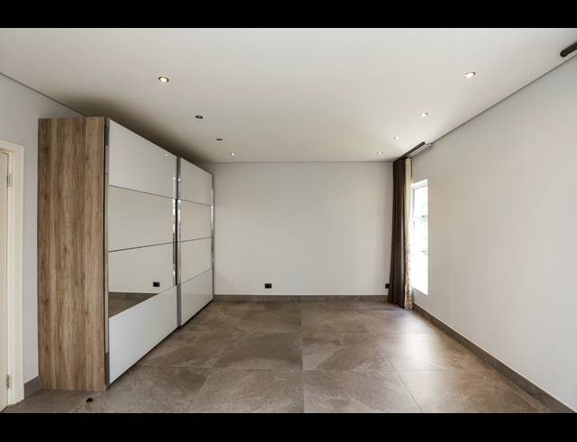 3 BEDROOM APARTMENT TO LET IN MUSGRAVE